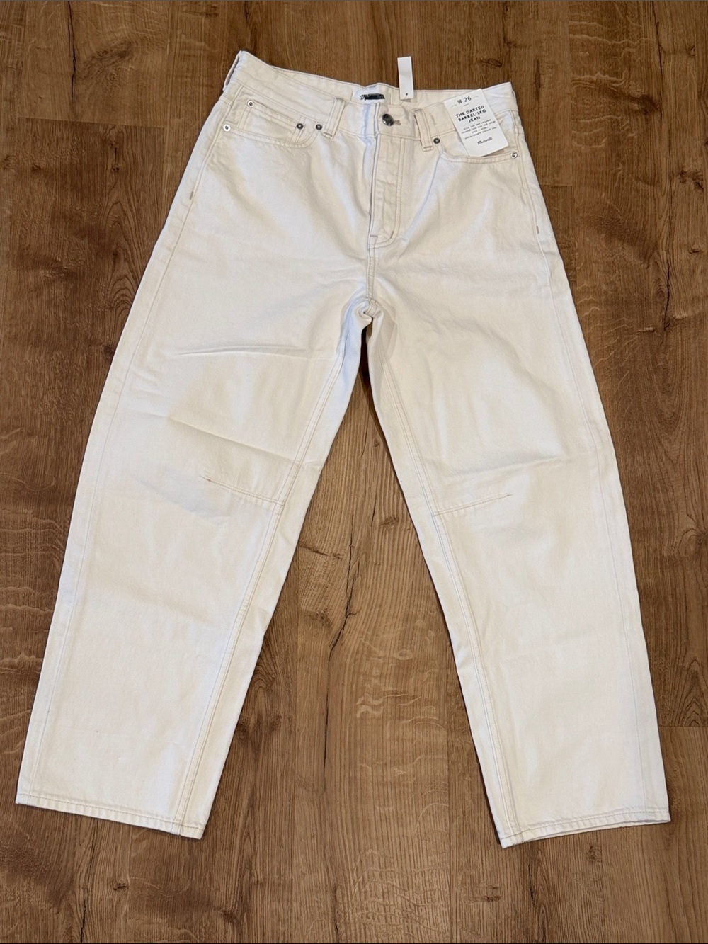 Madewell The Darted Barrel-Leg Jean - Picture 9 of 11